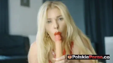 Polskie Amatorskie Beautiful glamour POV dildo sucking