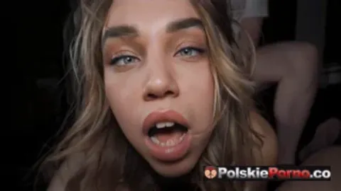 Darmowe Polskie Porno PUSHED TO THE EDGE: Her First ROUGH Threesome